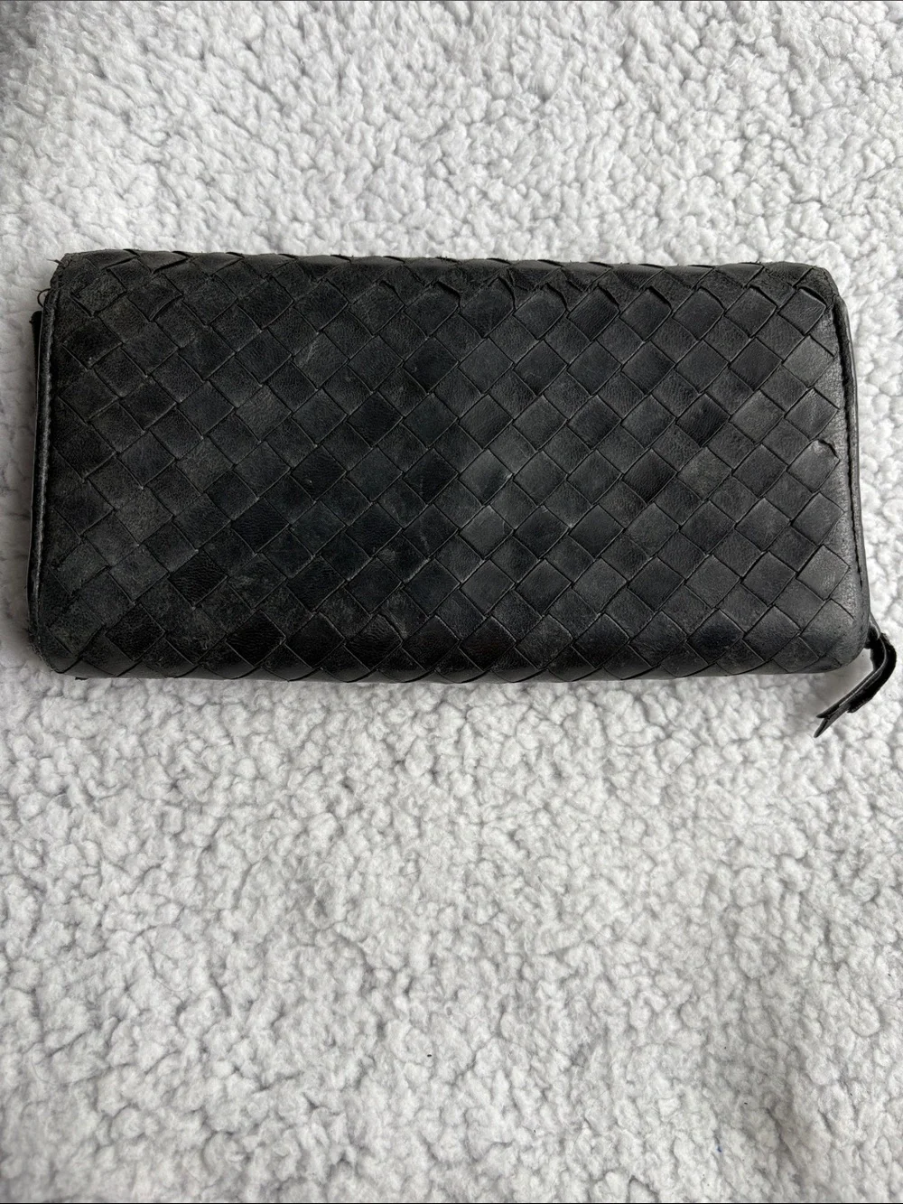 Bottega Veneta Black Intrecciato Leather Zip Wallet - Picture 2 of 10